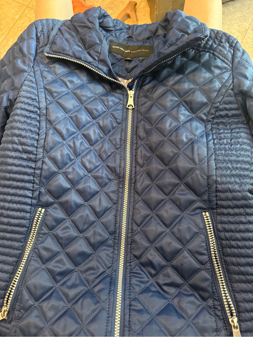 Marc New York Andrew Marc Navy Quilted Moto Jacket Women’s M Floral Lining - Picture 4 of 6